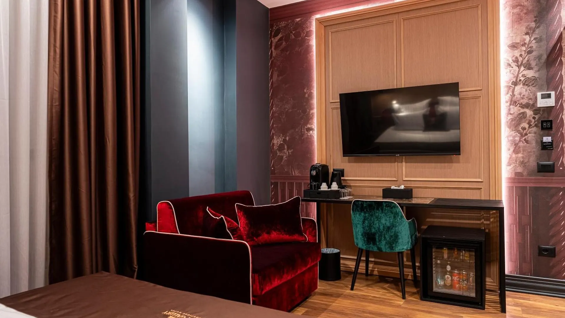 Art Gallery Boutique Hotel Durrës 4*,  Albanië
